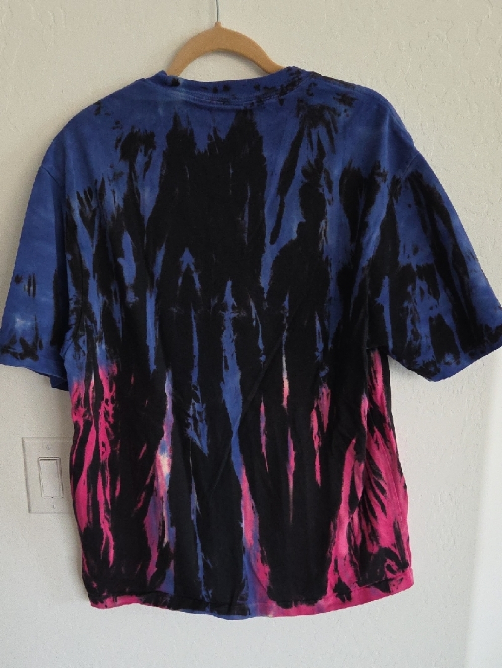 Jordan Tie-Dye Short Sleeve Tee in Blue, Black & Pink - Picture 3 of 4